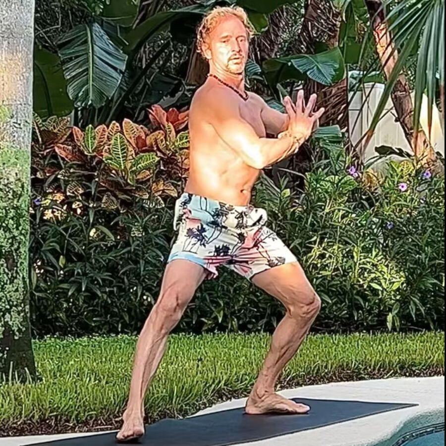 Yoga Flows with -Bret 💫✨🌟 