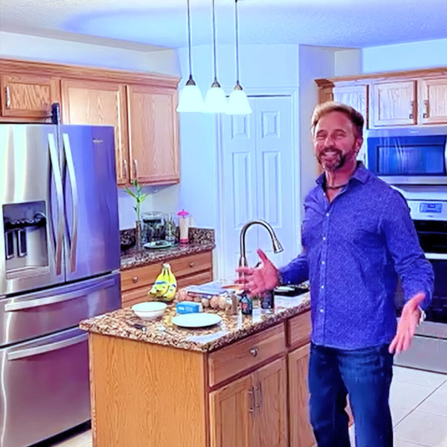 Make Banana Pancakes in 5 Minutes with 6 Natural Organic Ingredients 💫✨🌟